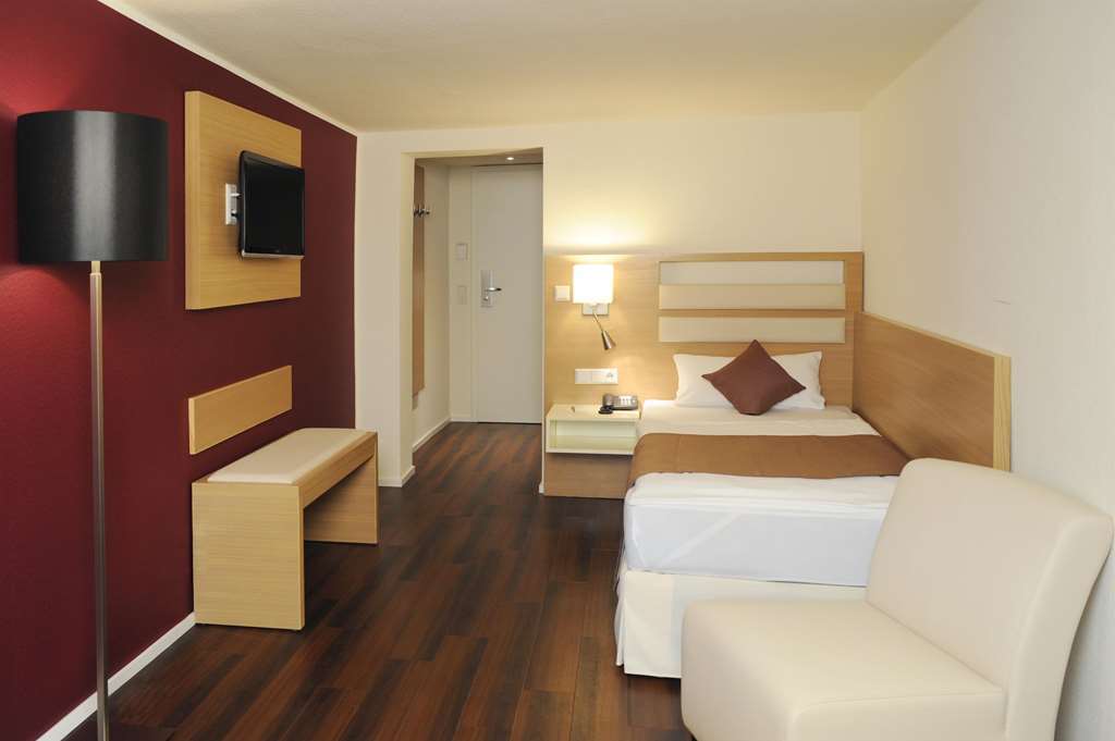 Hotel Goldener Knopf Бад-Зекинген Номер фото