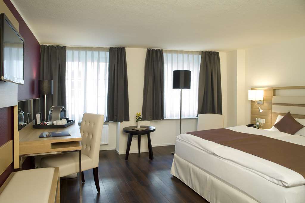 Hotel Goldener Knopf Бад-Зекинген Номер фото